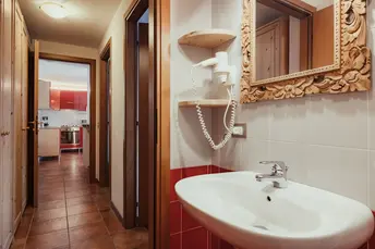 Alex Moling Hotel Alpenrose 170