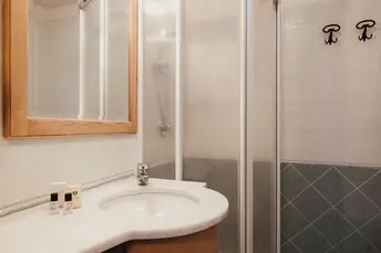 Alex Moling Hotel Alpenrose 182